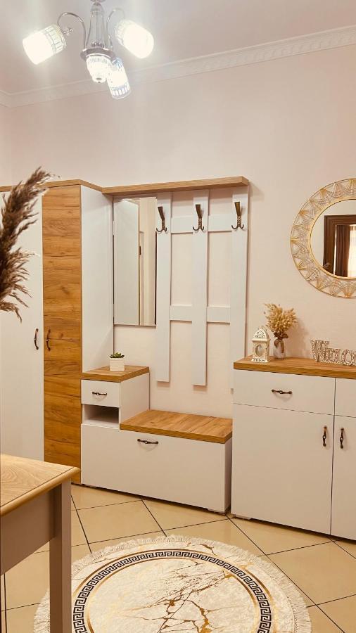 Sael Apartments Shkodër Esterno foto
