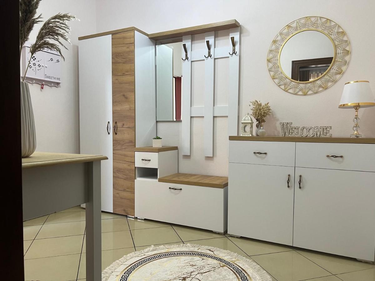 Sael Apartments Shkodër Esterno foto